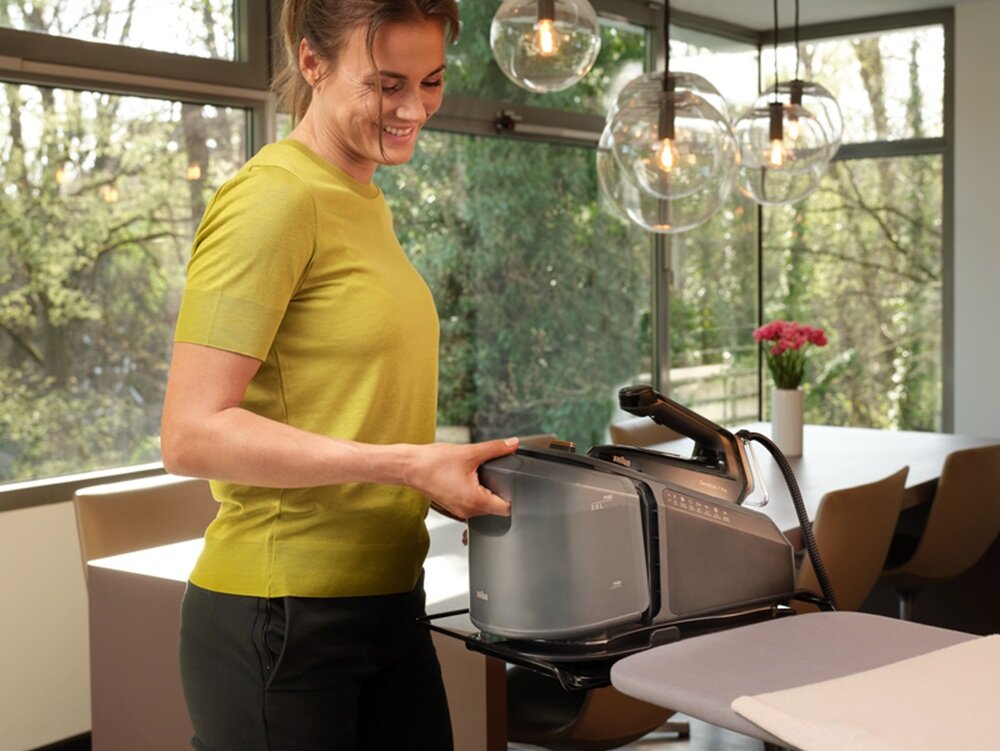 Generator pary BRAUN IS7298CP Care Style 7 Pro wyjmowany zbiornik na wodę, długi czas pracy, wygodne prasowanie