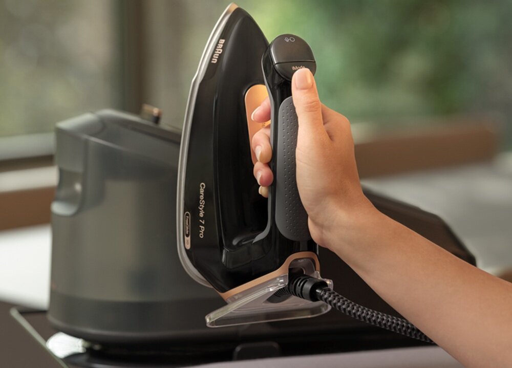 Generator pary BRAUN IS7298CP Care Style 7 Pro system imode, wybór ustawień z rączki żelazka, szybsza praca, dopasowany tryb