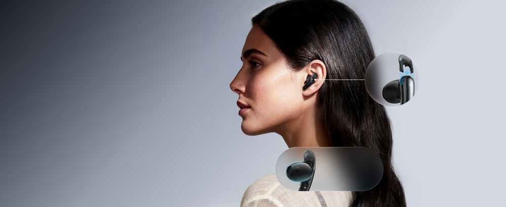 Słuchawki douszne SOUNDCORE Liberty Buds ANC lekka konstrukcja komfort noszenia, osoba z założonymi słuchawkami