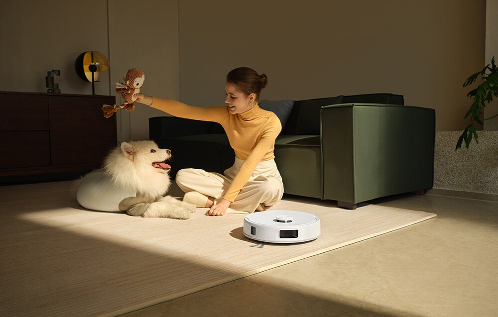 Robot sprzątający MOVA E20S Pro Plus Rozwiązanie na sierść i włosy  z włosami ludzkimi i sierścią zwierząt systemowi zapobiegającemu plątaniu  Szczotka boczna w kształcie litery U  w kształcie litery Vgrzebień antysplątaniowy 