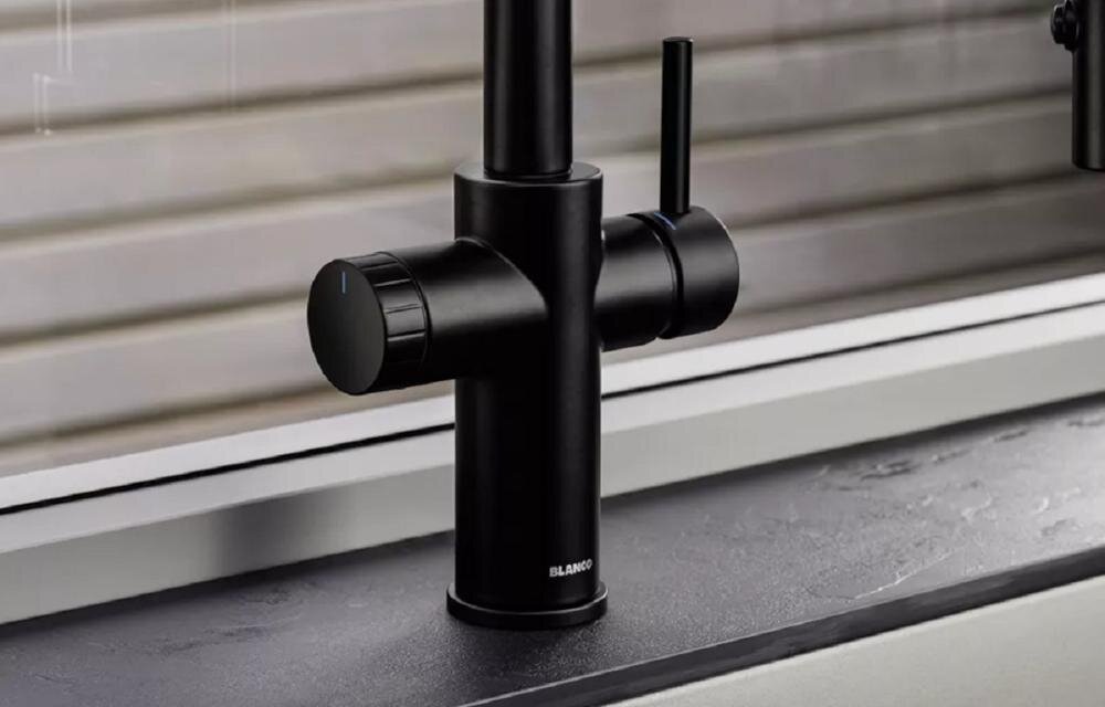 BLANCO Catris-S Flexo Filter 526707 poręczna elegancka dźwignia boczna bateria czystość użytkowanie zacieki bakterie elastyczna wylewka komfort użytkowanie sterowanie strumień woda