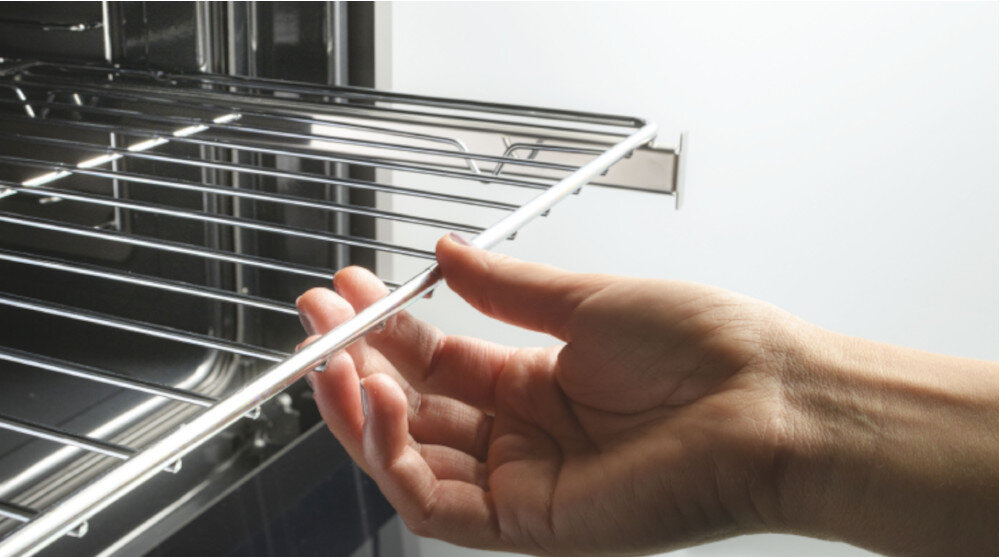 PIEKARNIK HAIER HWO60SM6B9BH drabinki bezpieczeństwo