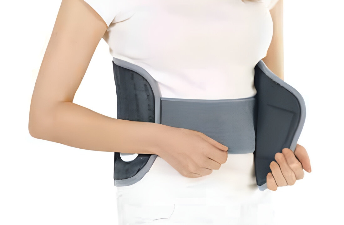 Poduszka rozgrzewająca BEURER HK 49 Skuteczna ulga napięcia wspiera rozluźnienie mięśni pomaga szybko odzyskać swobodę ruchu Szeroki pasek z regulacją swoboda wygoda komfort