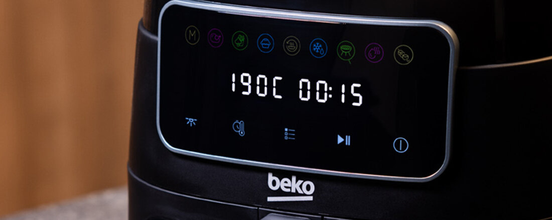 Frytkownica beztłuszczowa BEKO ExpertFry FRL3374B XXL Air Fryer 8 możliwości parametry manulane dobieranie posiłki rozmrażanie suszenie żywność frytki ryby mięso krewetki