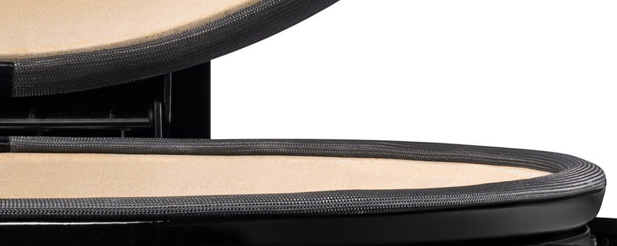 Grill węglowy KOLER Kamado EG29, uszczelki, włókno, low&slow, wielofunkcyjny, na białym tle zbliżenie na uszczelki z włókna szklanego