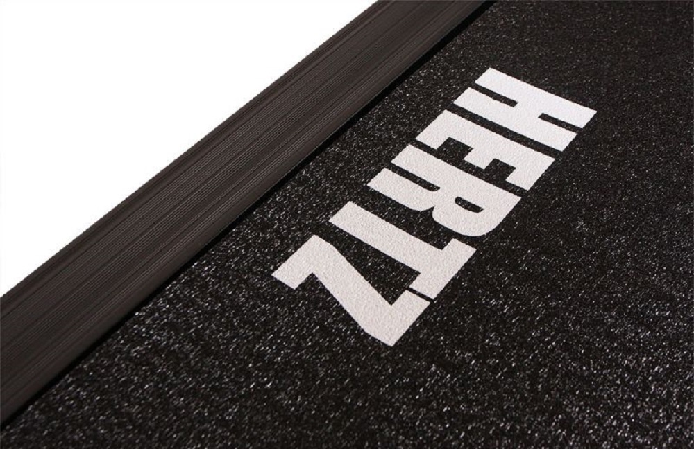 Bieżnia elektryczna HERTZ FITNESS Advanced Elegancki wygląd