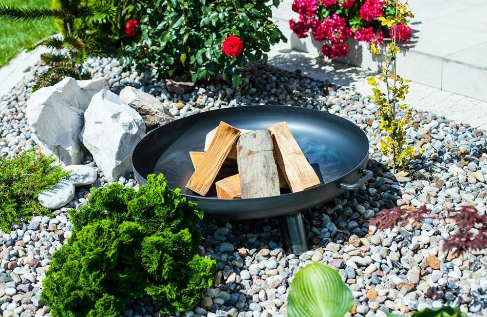 Palenisko ogrodowe FARMCOOK Pan 37 mocna i solidna konstrukcja głęboka misa wytłoczona z mocnej stali