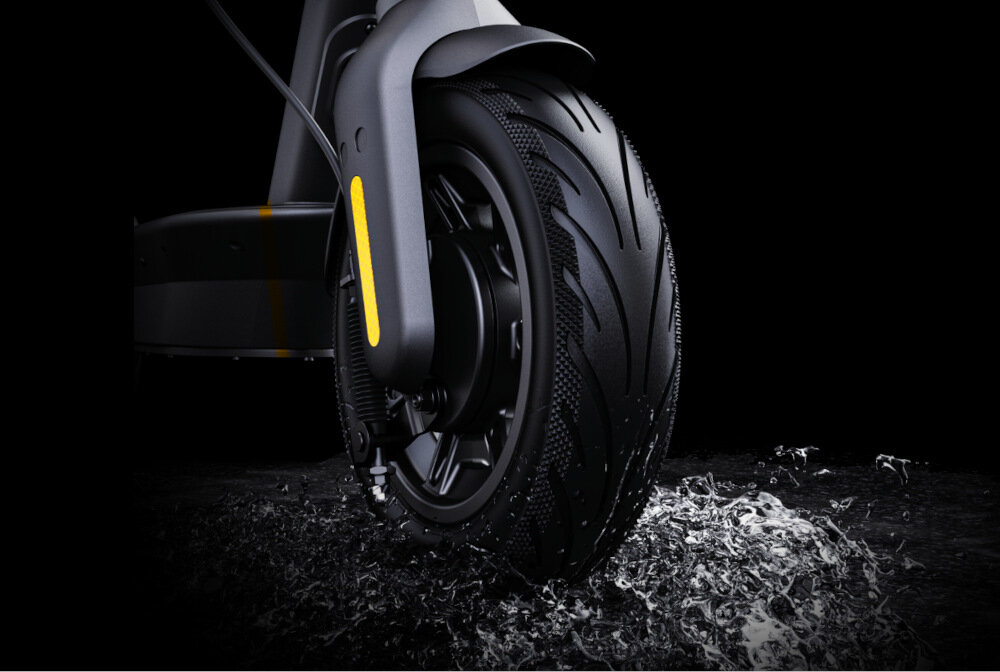 Hulajnoga elektryczna SEGWAY Ninebot KickScooter Max G2D Czarny konstrukcja ze stali o wysokiej wytrzymalosci standard pyloszczelnosci IPX5 jazda w kazdych warunkach pogodowych