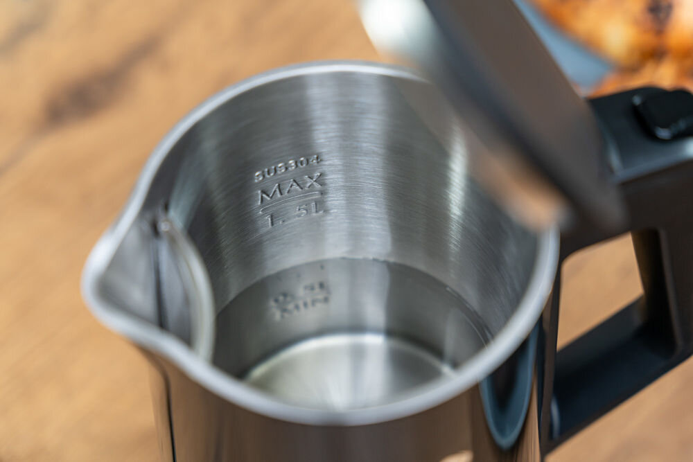 CZAJNIK GÖTZE&JENSEN KT975K (DOUBLE WALL) (WI-FI) (1,7L) moc pojemnosc szybkie gotowanie 