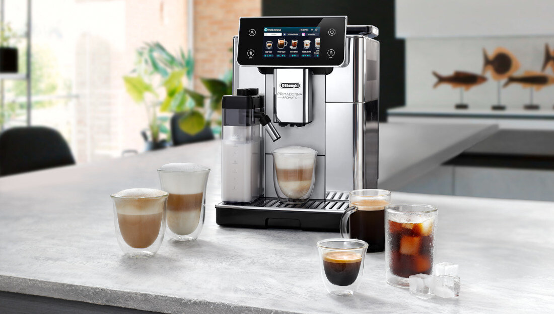 Ekspres DELONGHI PrimaDonna Aromatic ECAM630.75.TSM (Cold Brew) Bogactwo smaków na co dzień 35 przepisów na ciepło na zimno wybór od intensywnego espresso po delikatne latte i herbaty możliwości napoje roślinne