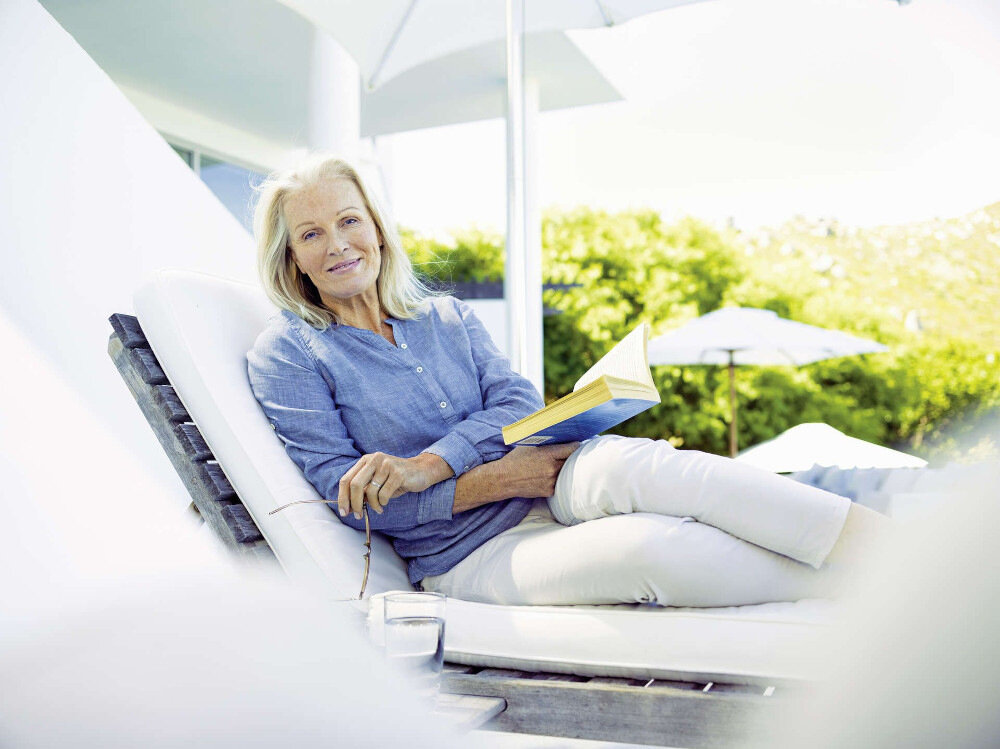 Ciśnieniomierz BEURER BM 40 Biało-szary + zasilacz Dane dla dwóch użytkowników  60 pomiarów dla dwóch osób 120 wyników ułatwienie długoterminowe śledzenie stanu zdrowia Funkcja średniej z 7 dni