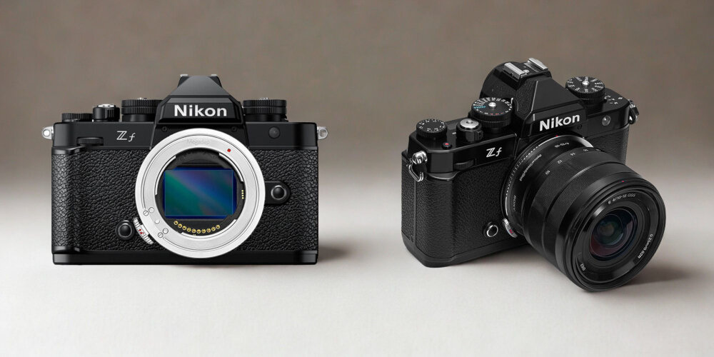 ADAPTER BAGNETOWY Z AUTOFOCUSEM MEGADAP ETZ21 PRO+ - SONY E NIKON Z Kolaż z dwoma czarnymi aparatami Nikon – jeden z widocznym adapterem bagnetowym, drugi z zamocowanym obiektywem, jasne tło