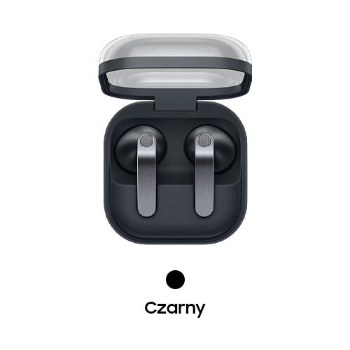 Packshot czarnych słuchawek GalaxyBuds 4 Obraz przedstawia czarne słuchawki douszne w otwartym etui ładującym. Pod spodem znajduje się napis \'Czarny\'.