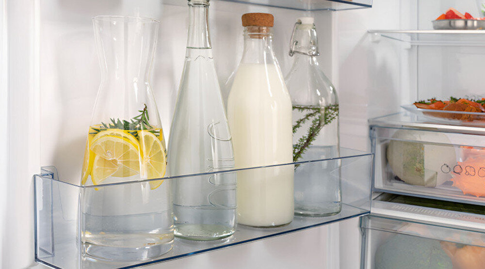 LODÓWKA HISENSE RB343D4DWF półka XXL miejsce przechowywanie