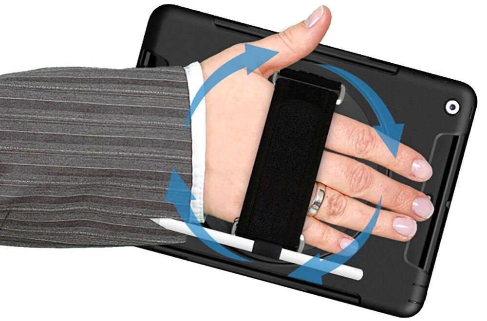 Etui na iPad 4SMARTS Rugged Case Grip Czarnyp tablet z założonym etui trzymany za pasek ręką na białym tle pasek na rękę i zamknięcia Apple iPad 7/8/9 generacja regulowany pasek zamykane porty przyłączeniowe i osłony bezpieczeństwo TPU
