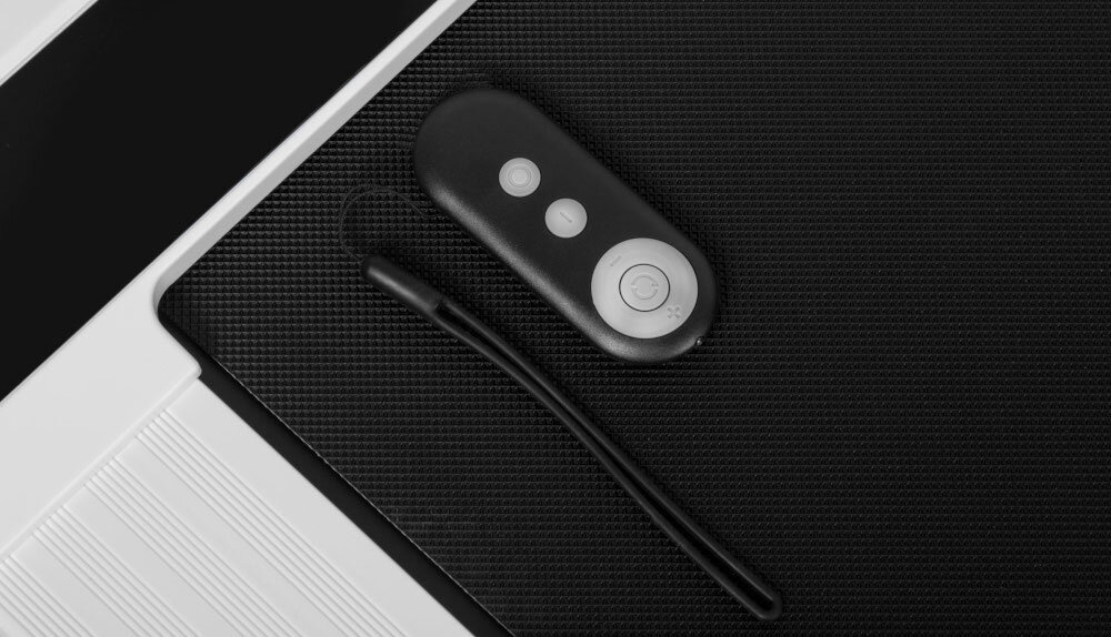 Bieżnia elektryczna Spokey Even BL sterowanie za pomoca panelu pilota