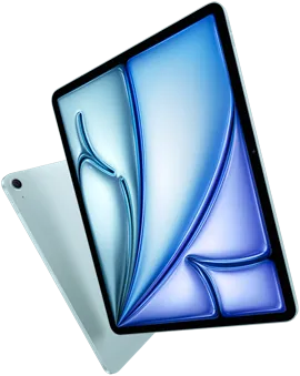 Widok z przodu na ustawionego pod kątem 13‑calowego iPada Air eksponujący jego kolorow_newy wyświetlacz, widok z tyłu na 11‑calowego iPada Air prezentujący tył obudowy i aparat