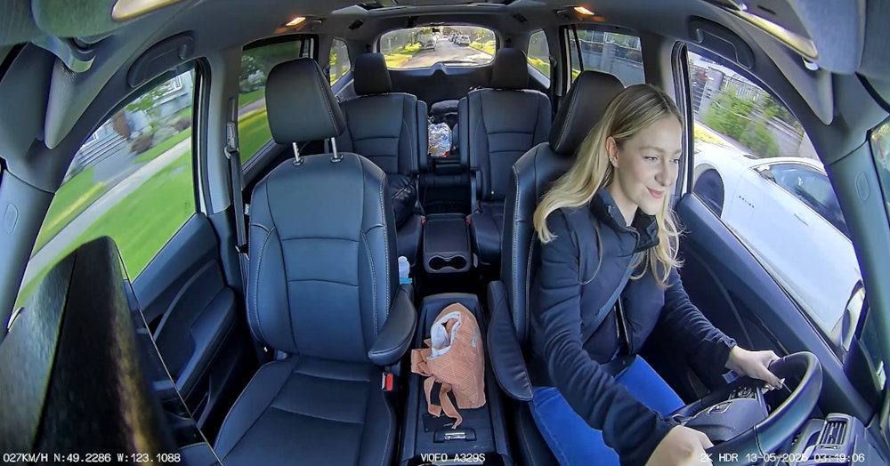 VIOFO A329SW Sony kamerę kabinową z obiektywem typu „rybie oko” kącie widzenia 210° rozdzielczości 2K (2560×1440p) przy 30 kl./s Matryca Sony STARVIS 2 IMX675 5 MP cztery diody podczerwieni - kadr nagrany za pomocą kamery fisheye