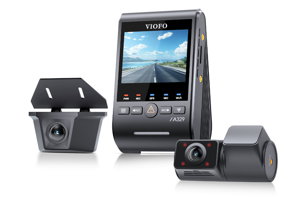 VIOFO A329SW Moduł Wi-Fi 6 2.4GHz i 5GHz aplikację VIOFO na Android i iOS przeglądać i pobierać nagrania na smartfon - wideorejestrator na białym tle pod kątem