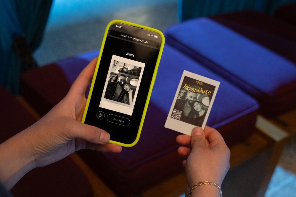 FUJIFILM Instax Mini Evo Cinema EX D kody QR odtwarzanie filmów