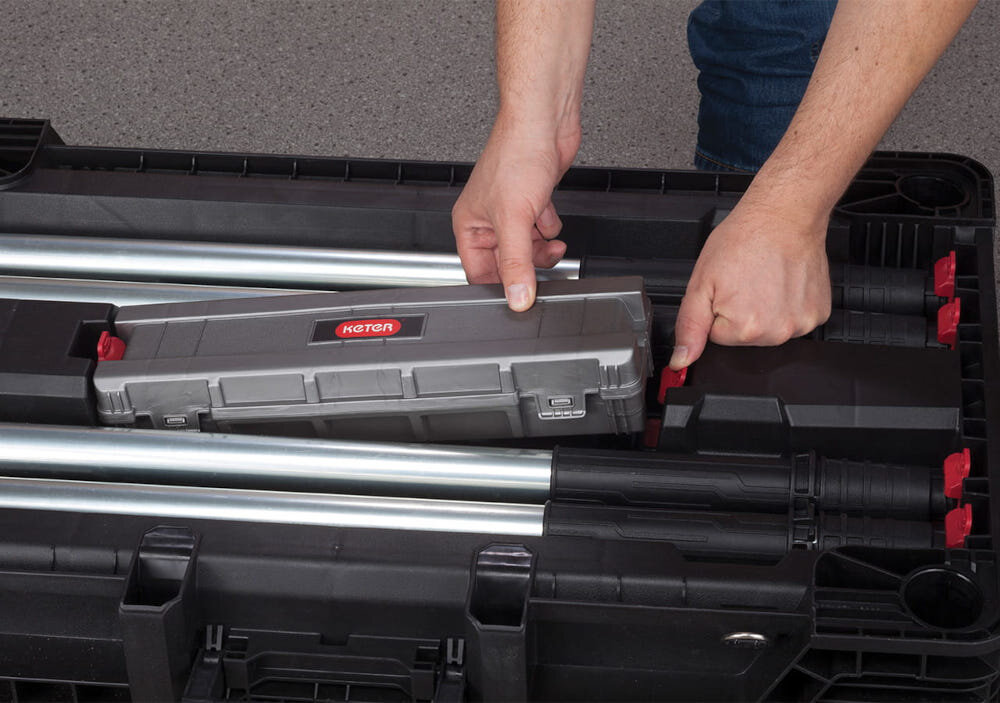 Stół warsztatowy KETER Jobmade 17202215 wyjmowany organizer na akcesoria przechowywanie porzadek