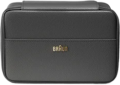 Saszetka Braun z zamkiem błyskawicznym w kolorze czarnym.