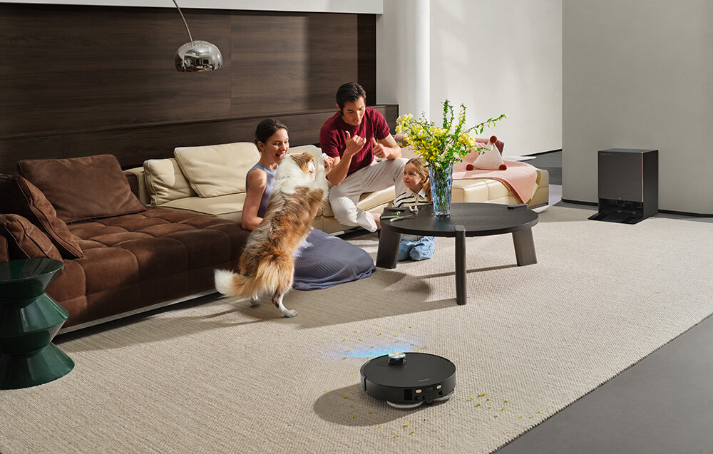 ROBOT SPRZĄTAJĄCY DREAME X60 Ultra Complete Czarny Tryb Pet Care 4.0 rozpoznaje pupile, omija je podczas pracy i automatycznie sprząta w miejscach, gdzie gromadzi się sierść karma czy żwirek funkcja wideo certyfikat norma ETSI EN 303 645