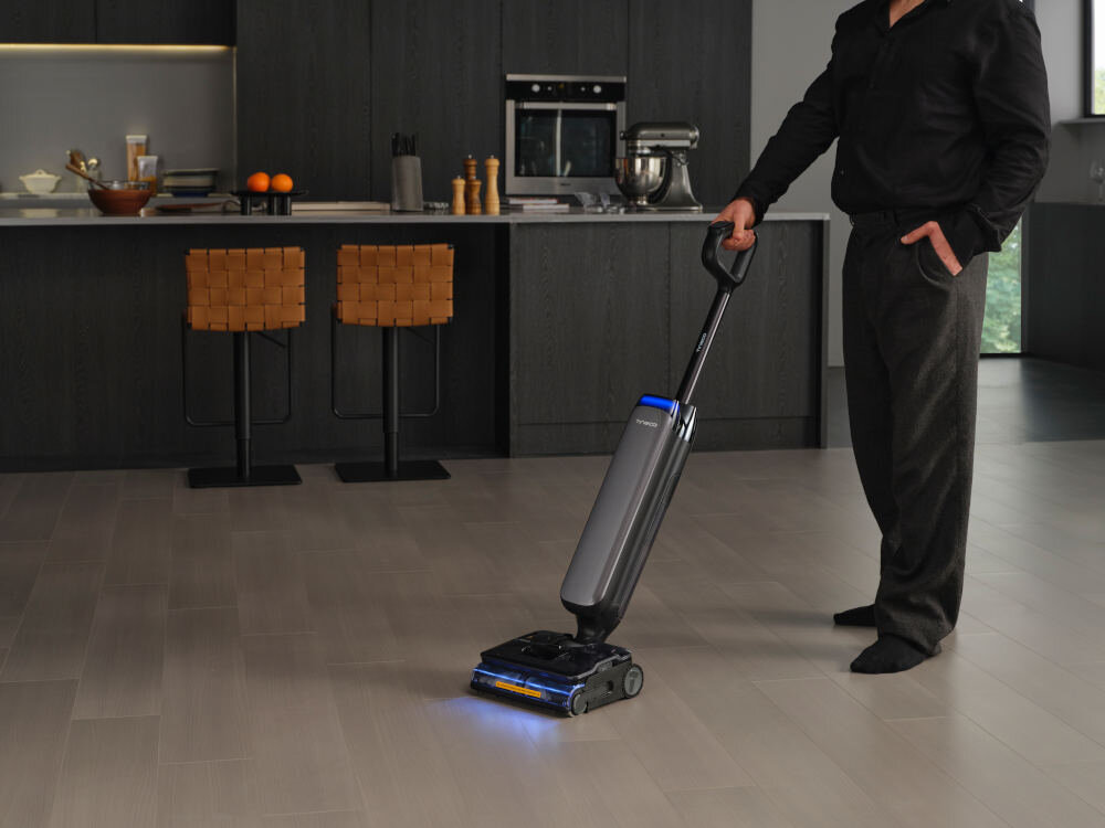 Mop elektryczny TINECO Floor One S9 Artist Steam Pro Para usuwa trudny brud Technologia HyperSteam skutecznie rozpuszcza tłuszcz oraz zaschnięte plamy