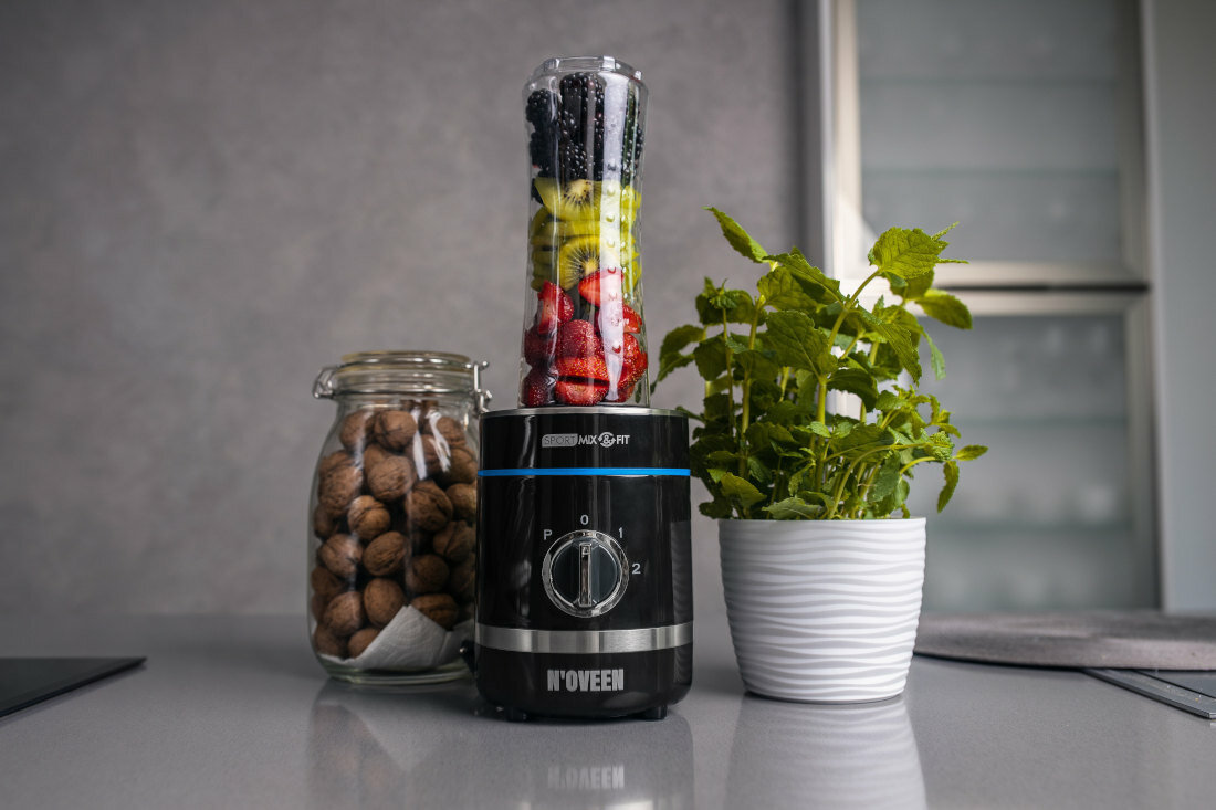Blender kielichowy NOVEEN Sport Mix & Fit SB1000 X-line (Sportowy) + 2 bidony w komplecie moc funkcjonalnosc nowocczesny wyglad