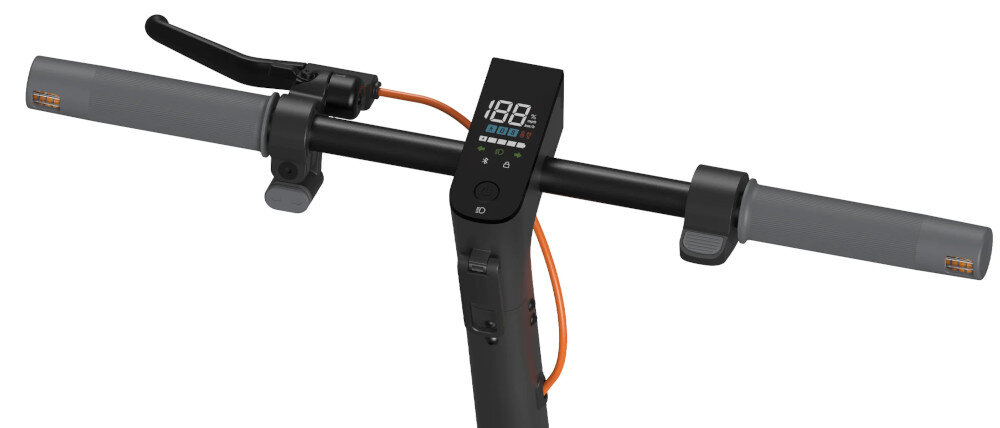 Hulajnoga elektryczna XIAOMI Electric Scooter 6 45km 400W 2 amortyzatory 12 cali Czarny białe tło zbliżenie na przód kierownicy włączony wyświetlacz kierownica o wysokości 129,7 cm podróżowanie w wyprostowanej pozycji ciała przejrzysty wyświetlacz wysoka rozdzielczość informacje w czasie rzeczywistym