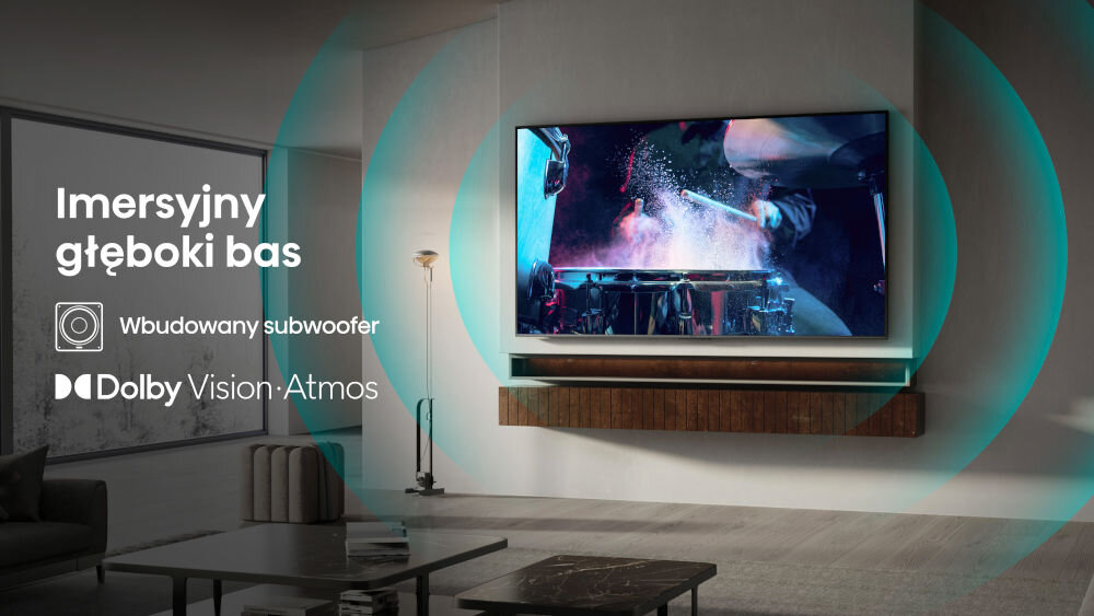 Telewizor HISENSE 100E7Q Pro - Potężny dźwięk basowy, telewizor zawieszony na ścianie z którego wydobywa się dźwięk