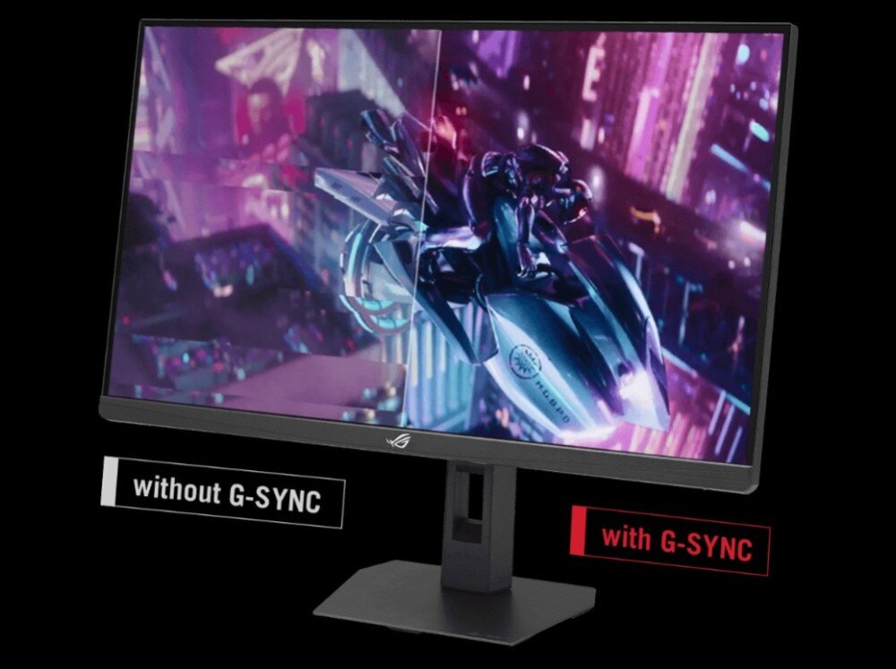 Monitor ASUS ROG Strix XG27JCG Widok na monitor pod kątem z czarnym tłem, z pionową linią dzielącą ekran, z podpisem 'without G-SYNC' po lewej na zamazanym i poszarpanym obrazie, i podpisem 'with G-SYNC' po prawej na ostrym obrazie z postacią na motocyklu, czas reakcji, synchronizacja