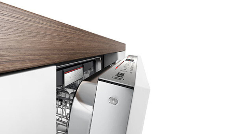 Zmywarka BOSCH SMV4ENX06E EfficientDry – Automatyczne i bezpieczne uchylanie drzwi przyspiesza proces suszenia gorące elementy delikatnie się chłodzą wygodę i komfort użytkowania