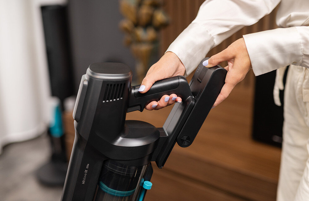 Odkurzacz HISENSE HiMove IX HVC676999DA Odłączana bateria wygodne ładowanie  Intuicyjny system wymiany elastyczność w planowaniu sprzątania