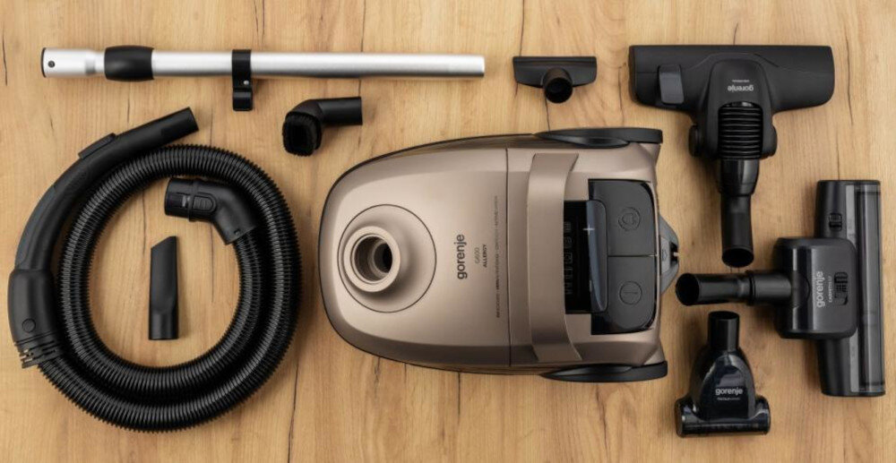 Odkurzacz GORENJE VCE28G6ALLGO Zestaw akcesoriów Pełna wszechstronność trzy szczotki Turboszczotka mini turboszczotka  trzy końcówki