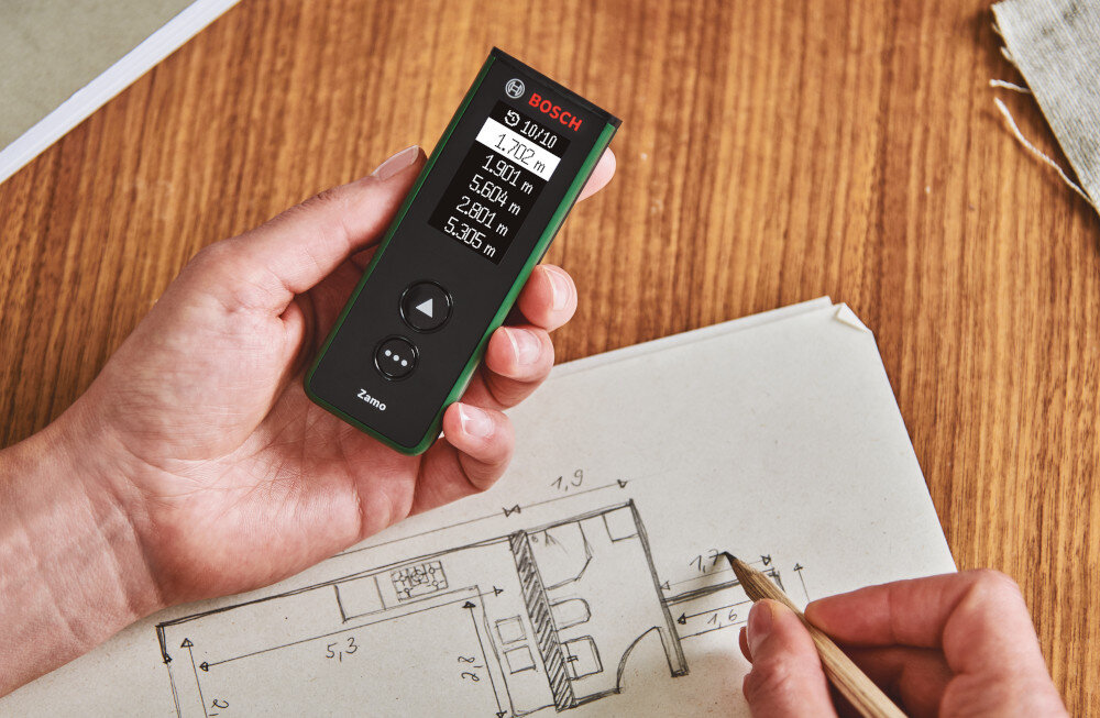 Dalmierz laserowy BOSCH Zamo 06036729Z0 zapis do 10 ostatnich pomiarow funkcja automatycznego obliczania powierzchni