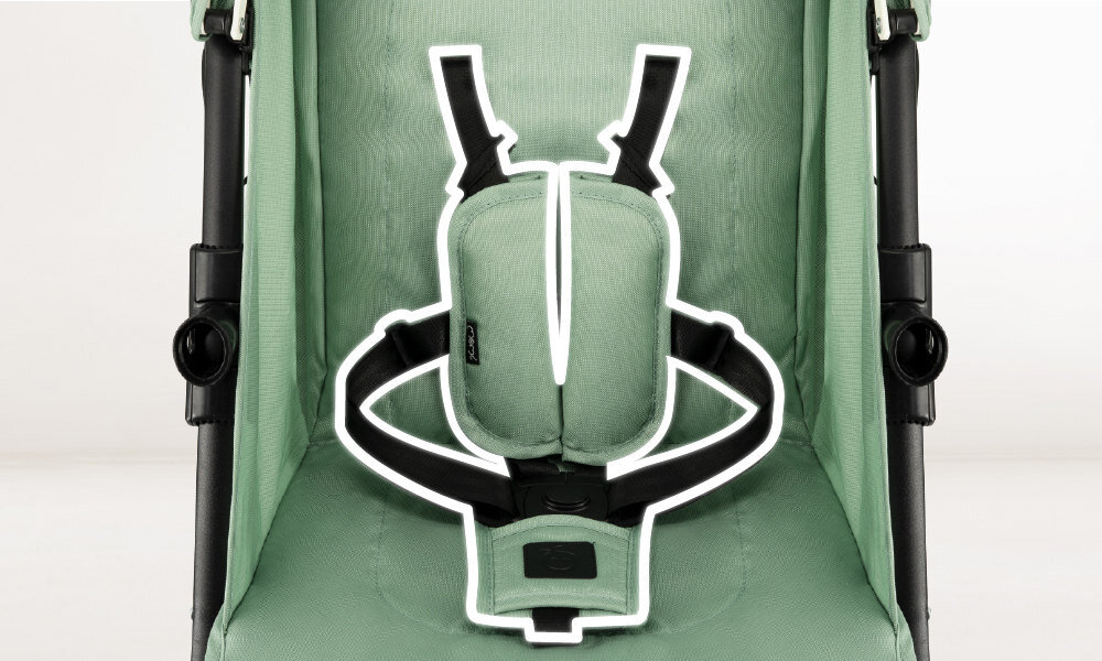 Wózek spacerowy MOMI Akira Zielony Bezpieczeństwo użytkowania 5-punktowe pasy od 6 miesiąca życia do 15 kg Zgodność z europejską normą EN 1888-1 