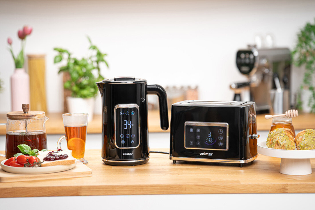 Czajnik ZELMER ZCK8065 Czarny Bezpieczne użytkowanie  wyłączają je po zagotowaniu i zapobiegają przegrzaniu