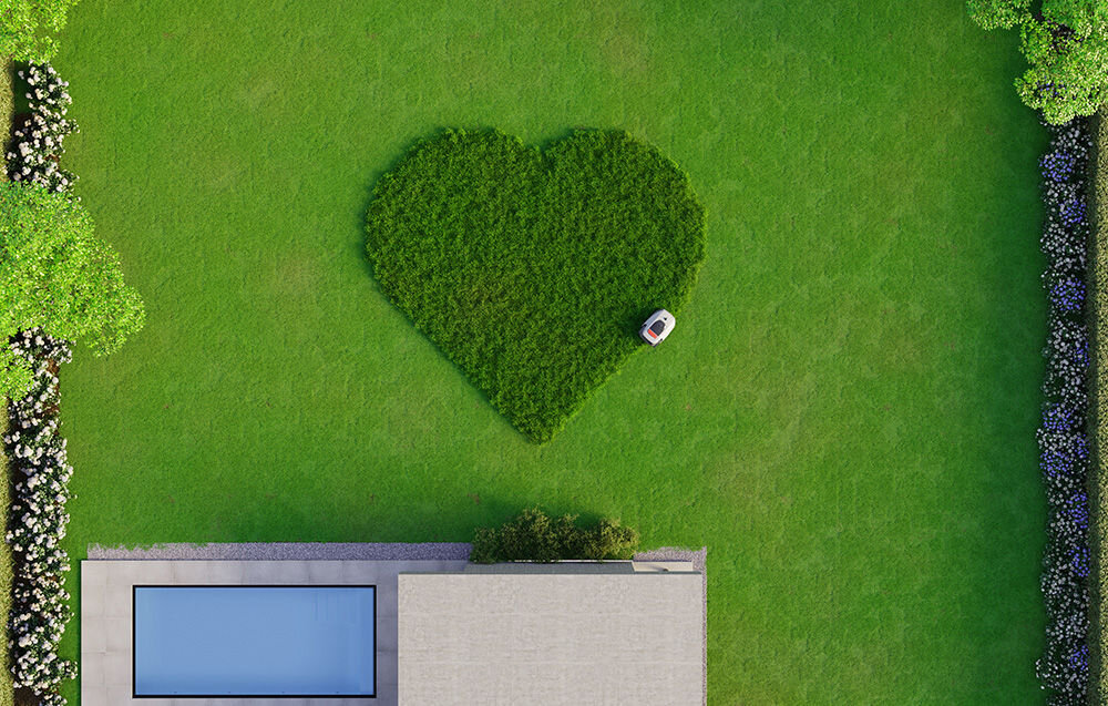 Robot koszący DREAME A1 PRO 1000 ogród trawnik robot kosi trawę widok z góry kształt serca aplikacji Dreamehome wyboru różnych wzorów koszenia lub tworzenia własnych, niestandardowych kompozycji Robot DREAME A1 Pro 1000 wyrysować na trawniku serca, kwadraty oraz inne kreatywne kształty efekt wizualny