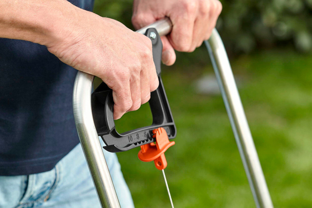 Siewnik GARDENA 436-20 latwa obsluga i konserwacja uchwyt z funkcja otwieranie/dozowanie precyzyjne dozowanie materialu