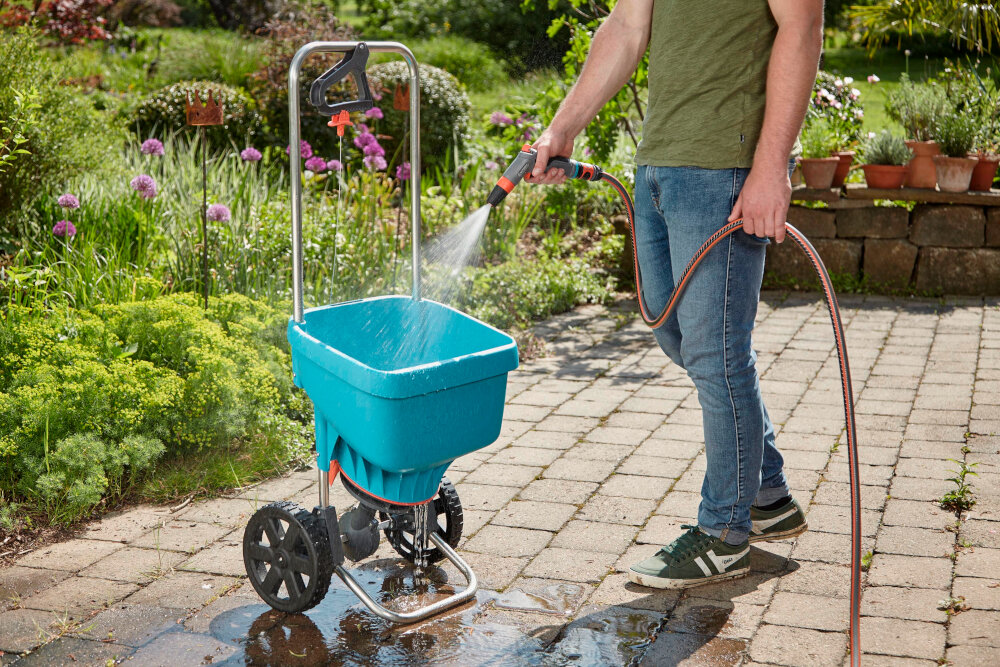 Siewnik GARDENA 436-20 z trwalych materialow wysoka odpornosc na korozje zamania uderzenia wysoka jakosc tworzyw sztucznych konstrukcji trwalosc wytrzymalosc proste czyszczenie