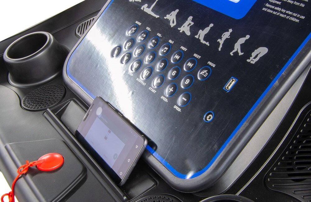 Bieżnia elektryczna EB FIT Tech Run W4 0 wbudowane funkcje przeznaczony jest do użytku domowego