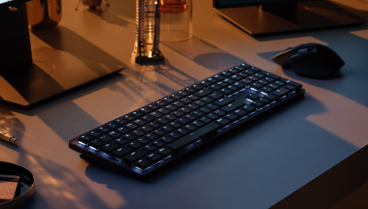 Klawiatura-LOGITECH-MX-wyposazenie