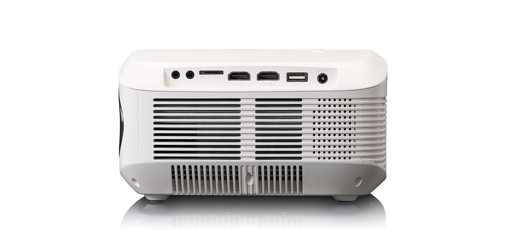 Projektor LENCO LPJ-900WH 2x HDMI USB A Micro SD AV CVBS 3,5 mm obsługa AVI MKV MP4 VOB MP3 WMA, projektor od tyłu na białym tle
