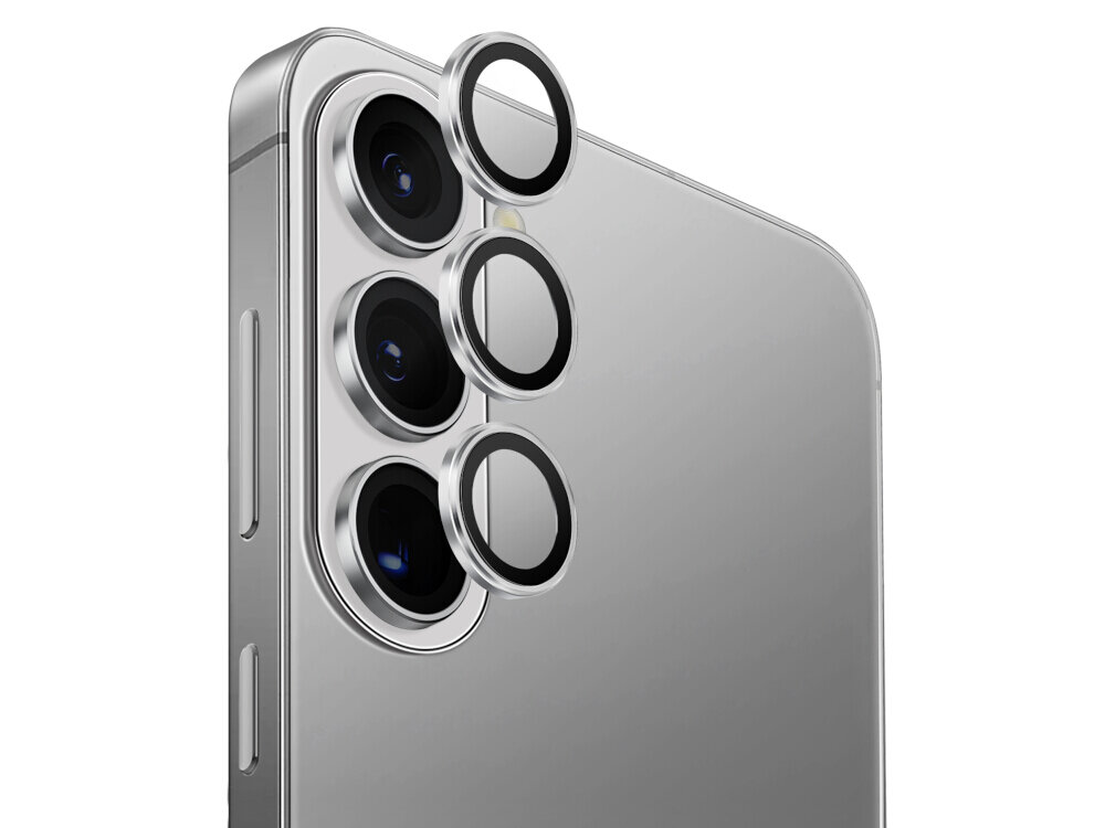 Szkło na obiektyw UNIQ Optix Aluminium Camera Lens Samsung Galaxy S26 - eleganckie, aluminiowa ramka, hartowane Trzy czarne pierścienie ochronne na obiektywy aparatu smartfona Samsung Galaxy, pokazane w trakcie nakładania.