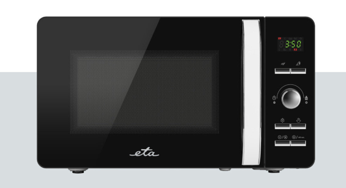 Kuchenka mikrofalowa ETA Gavento ETA120990000 Zdjęcie przedstawia kuchenkę mikrofalową ETA sfotografowaną od przodu na jasnym, neutralnym tle, z wyraźnie widocznym czarnym frontem, srebrną rączką oraz panelem sterowania po prawej stronie. Urządzenie ma minimalistyczny design z cyfrowym wyświetlaczem ustawionym na 3:50 automatyczne programy rozmrażanie podgrzewanie łatwa obsługa inteligentne ustawienia szybkie gotowanie