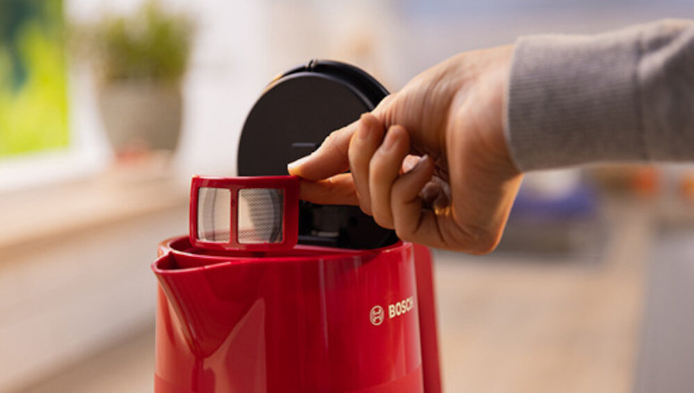 Czajnik BOSCH MyMoment TWK2M164 Czerwony Filtr antywapniowy zapobieganie osadzanie kamień smak ochrona herbata kawa