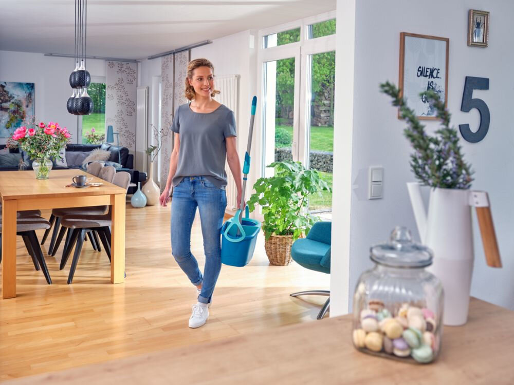 Zestaw z mopem LEIFHEIT Clean Twist Mop Ergo wygląd design prezentacja wizualizacja Czyste podłogi bez wysiłku
