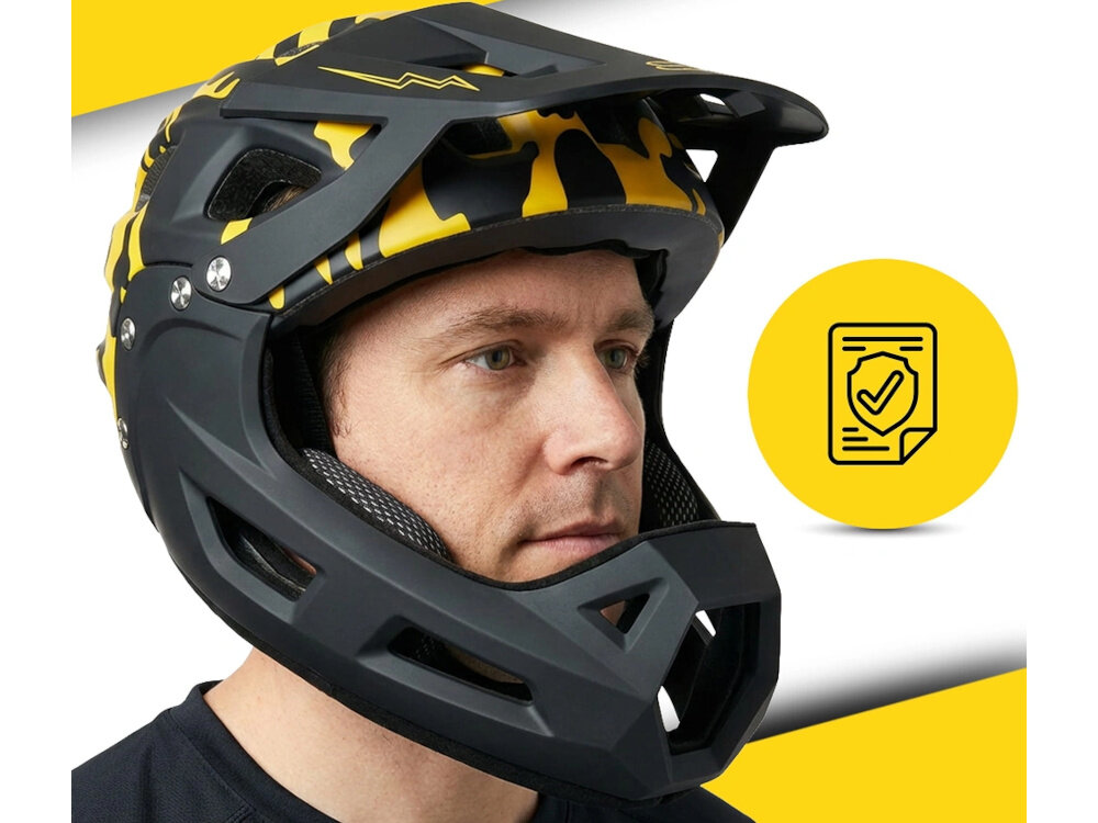 Kask XRIDER XRFH003M Czarno-żółty Full Face z odkręcaną szczęką rozmiar M osoba w kasku widoczna lekko pod skosem białe tło skorupa poliwęglan PC EPS EPP ochrona głowy