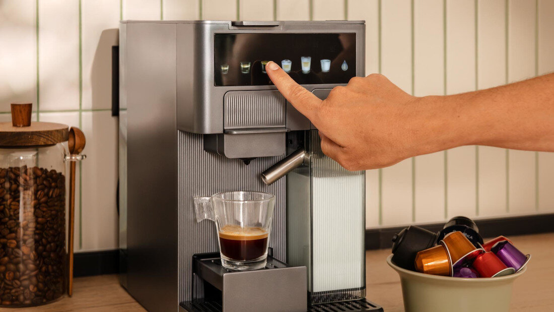 Ekspres CECOTEC Freestyle Grind & Latte Intuicyjna obsługa Dotykowy panel sterowania Kilka prostych ruchów